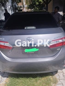 Toyota Corolla GLi Automatic 1.3 VVTi 2015 for Sale in Islamabad