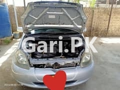 Toyota Vitz 1999 for Sale in Islamabad