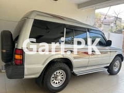 Mitsubishi Pajero 1995 for Sale in Lahore