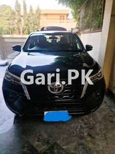 Toyota Fortuner G 2021 for Sale in Lahore