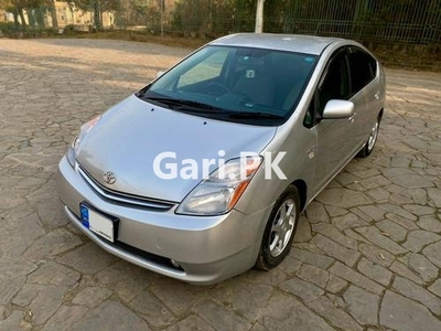 Toyota Prius 2010 for Sale in Islamabad