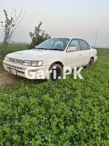 Toyota Corolla GLi 1.6 2000 for Sale in Hafizabad