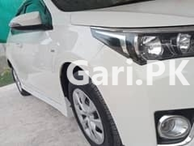 Toyota Corolla GLI 2016 for Sale in Multan