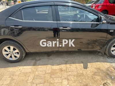 Toyota Corolla Altis Grande CVT-i 1.8 2015 for Sale in Islamabad