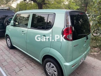 Nissan Moco X Idling Stop Aero Style 2015 for Sale in Islamabad