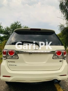 Toyota Fortuner 2.7 VVTi 2013 for Sale in Islamabad