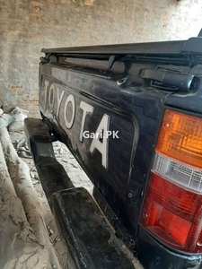 Toyota Hilux 1995 for Sale in Mianwali