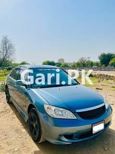 Honda Civic Prosmetic 2005 for Sale in Gulistan-e-Jauhar