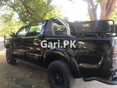 Toyota Hilux Vigo Champ GX 2016 for Sale in Karachi