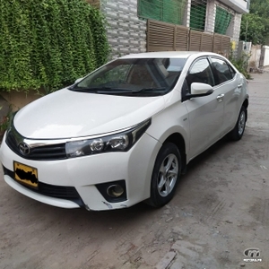 Toyota Corolla 2015 For Sale in Multan