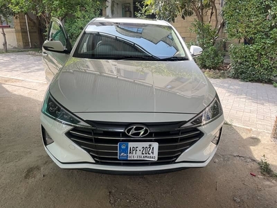 Hyundai Elantra GLS 2024 White brand new in Islamabad