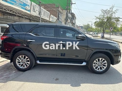 Toyota Fortuner 2.8 Sigma 4 2022 for Sale in Lahore