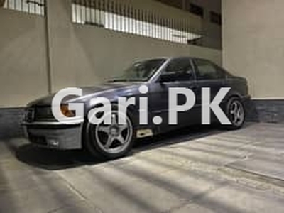 BMW 3 Series 1999 for Sale in Karachi