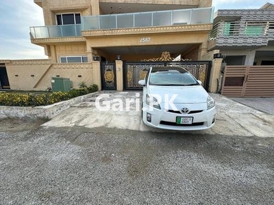 Toyota Prius G Touring Selection Leather Package 1.8 2009 for Sale in Islamabad