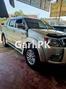 Toyota Hilux 2008 for Sale in Bahawalpur