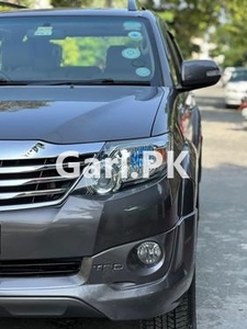Toyota Fortuner TRD Sportivo 2013 for Sale in Lahore