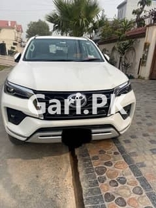 Toyota Fortuner Sigma 2022 for Sale in Lahore