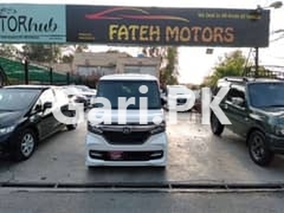 Honda N Box Custom 2021 for Sale in Johar Town