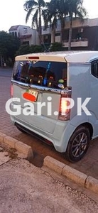 Honda N Box Slash G L Package 2017 for Sale in Sialkot