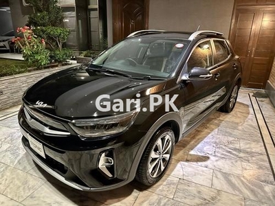 KIA Stonic EX+ 2022 for Sale in Peshawar