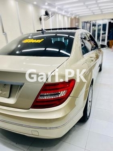 Mercedes Benz C Class C200 2011 for Sale in Islamabad