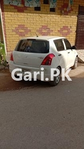 Suzuki Swift 2011 for Sale in Peshawar