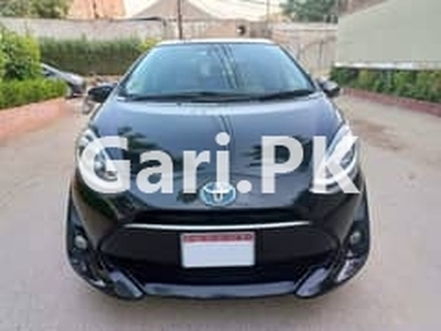 Toyota Aqua IVTEC 2017 for Sale in Pechs I