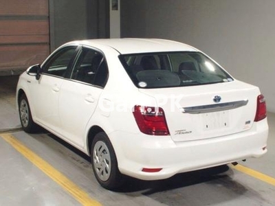 Toyota Corolla Axio Hybrid 1.5 2018 for Sale in Islamabad