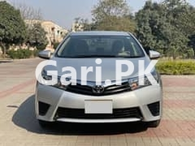 Toyota Corolla GLI 2016 for Sale in Punjab Govt Employees Society