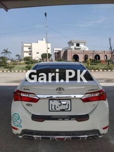 Toyota Corolla XLi VVTi 2015 for Sale in Sheikhupura