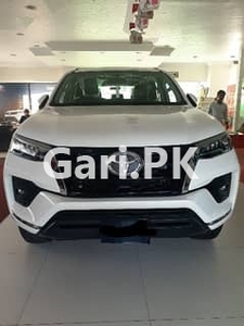 Toyota Fortuner 2022 for Sale in Shahra-e-Faisal