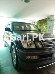 Toyota Land Cruiser 2005 for Sale in Chaklala Scheme