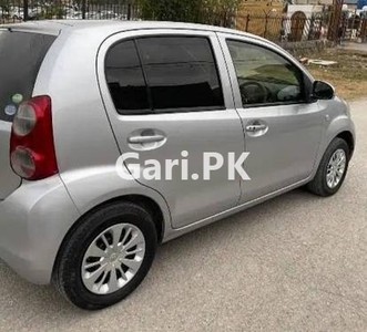 Toyota Passo X L Package 2016 for Sale in Lahore