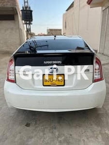 Toyota Prius 2017 for Sale in Ubauro