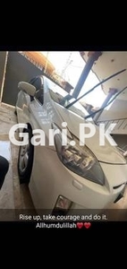 Toyota Prius G Touring Selection Leather Package 1.8 2012 for Sale in Hyderabad