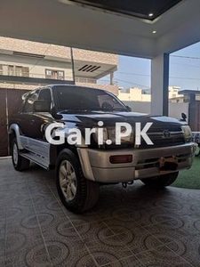 Toyota Surf 1997 for Sale in Karachi