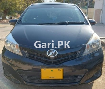 Toyota Vitz F 1.0 2014 for Sale in Karachi