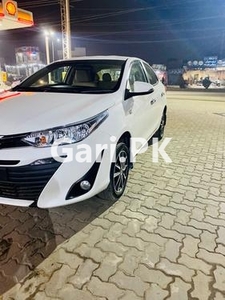 Toyota Yaris ATIV X CVT 1.5 2021 for Sale in Multan