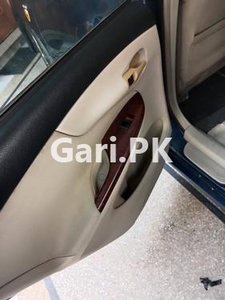 Toyota Corolla 2012 for Sale in Lahore