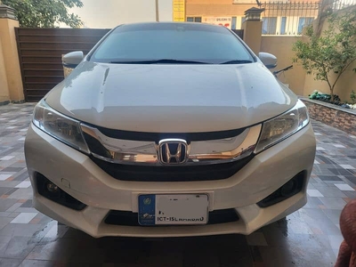 Honda Grace Hybrid 2014