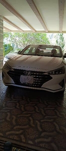 Hyundai Elantra 2024