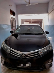 Toyota Altis 1.8 2014