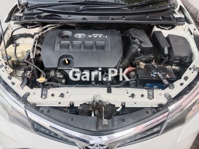 Toyota Corolla Altis Grande CVT-i 1.8 2016 for Sale in Gujranwala