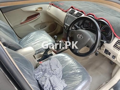 Toyota Corolla GLi 1.3 VVTi 2011 for Sale in Gujrat