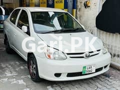 Toyota Platz 2004 for Sale in Lahore