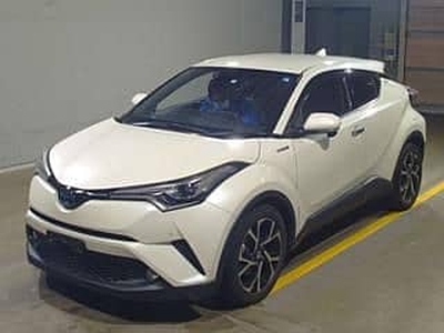 Toyota chr G led fresh import