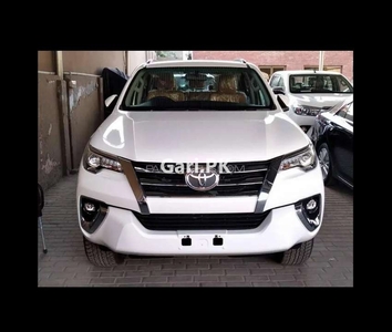 Toyota Fortuner 2020 for Sale in Karachi