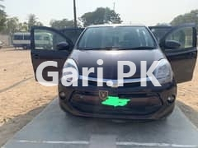 Toyota Passo 2015 for Sale in Karachi