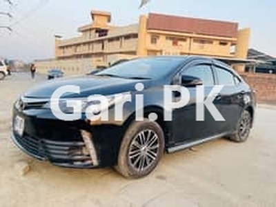 Toyota Corolla GLI 2017 for Sale in Lahore