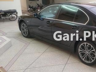 BMW 7 Series 750i 2005 for Sale in Sialkot